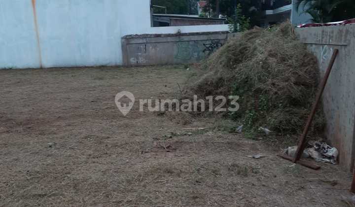 Golden Opportunity! SHM Land in Cilandak Area! Still Negotiable! Golden Opportunity! SHM Land in Cilandak Area! Still Negotiable!