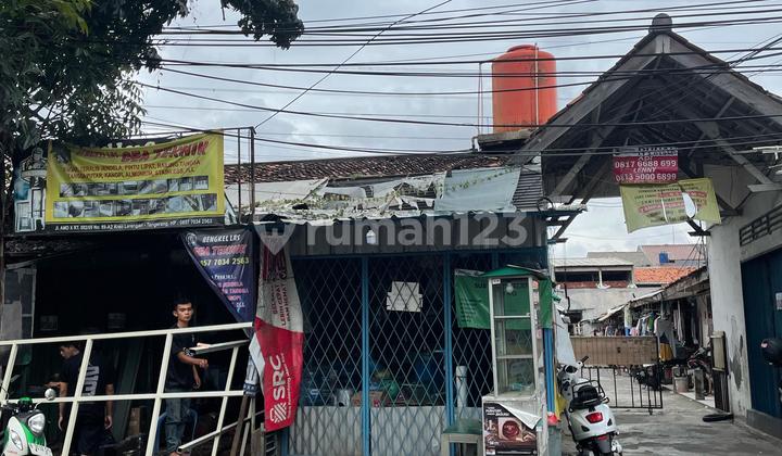 BU! Spacious and Strategic Plot in Petukangan, South Jakarta