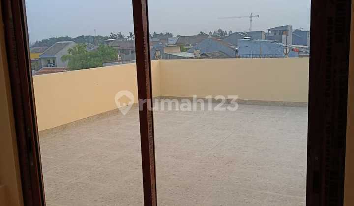 Siap Huni Rumah Cantik 2 Lantai, di Poris Indah