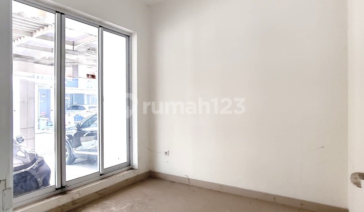 Negotiable Price, Good House Facing Northeast in Strategic Area at Green Puri West Jakarta 2