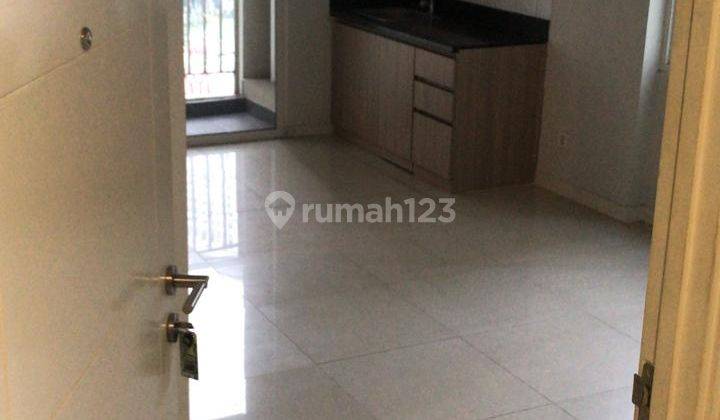 Dijual Apartemen Madison Park Posisi Hoek di Grogol Petamburan 2