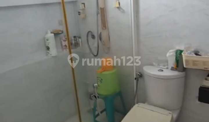 Rumah Siap Huni di Cluster West Europe Green Lake City Strategis 2