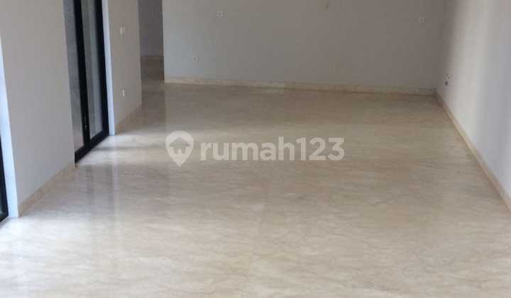 Rumah Sangat Bagus dan Cantik di Emerald Cove Gading Serpong Tangerang 