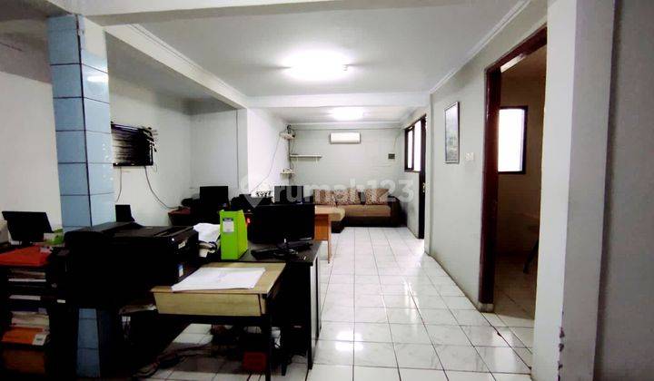 Rumah 2 Lantai SHM Pinggir Jalan Dekat Lebak Bulus dan BINTARO  2