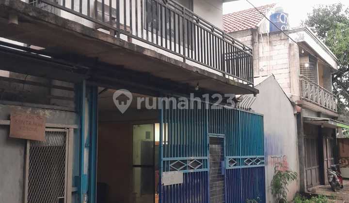 Dijual Gudang Ex. Workshop dan Kontrakan Dekat Tol Bintara Bekasi