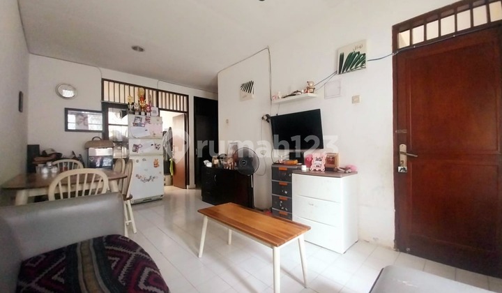 Dijual rumah  Bintaro sektor 2. Tangerang Selatan