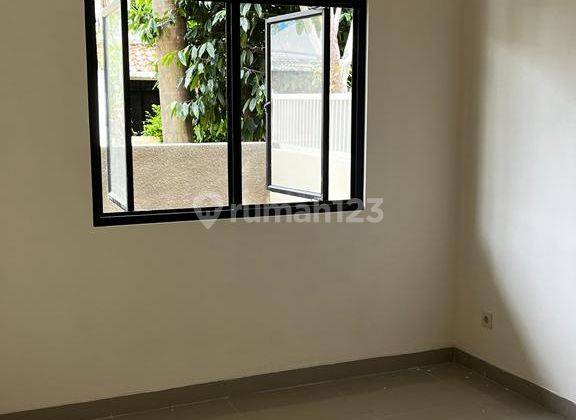 Dijual Rumah Daerah Sektor 9 Bintaro Jaya Tangerang Selatan 2