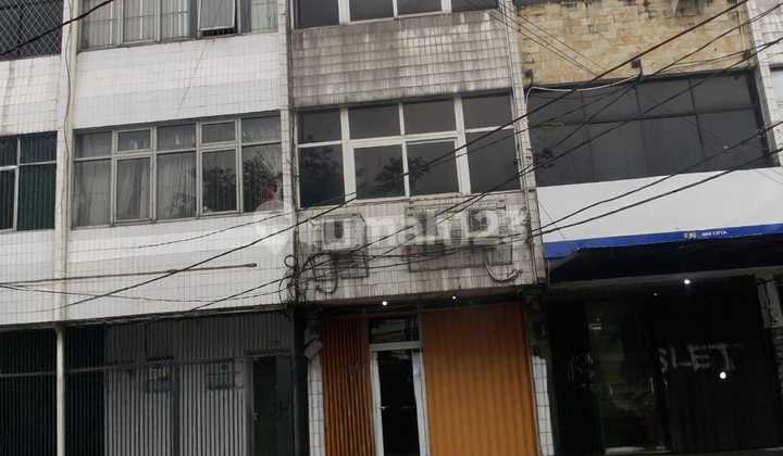 Dijual ruko lokasi oke dan strategis di Pondok Pinang Jaksel Dijual ruko lokasi oke dan strategis di Pondok Pinang Jaksel