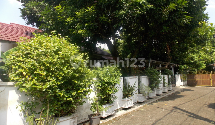 rumah cantik kuldesak di Tangerang Selatan dekat ke Jakarta