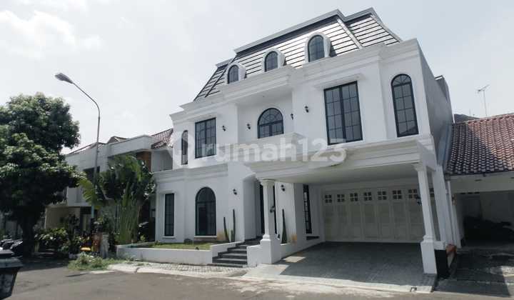 Rumah Cantik Megah di Bintaro Sektor 9 Tangerang Selatan 2