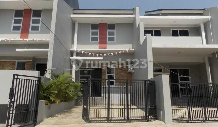 Dijualr rumah baru siap huni daerah Pamulang Tangerang Selatan