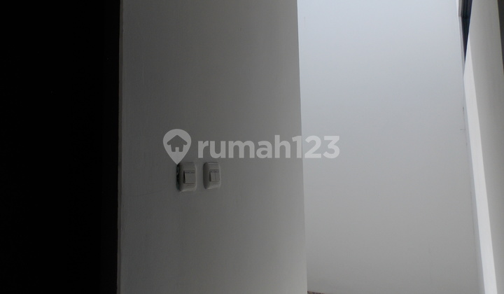 Rumah Cantik Megah Siap Masuk di Bintaro Sektor 9 Tangseljaya 2