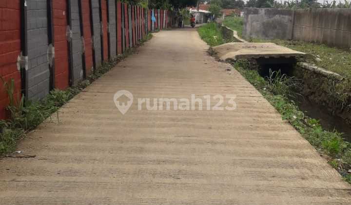 Land for sale in Kampung Poncol, Tanah Seral, Bogor, West Java. Land for sale in Kampung Poncol, Tanah Seral, Bogor, West Java.