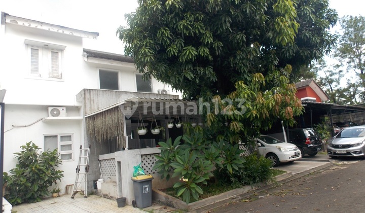 Dijual rumah 2 unit jadi 1 di Adora Permata Tangerang Selatan Dijual rumah 2 unit jadi 1 di Adora Permata Tangerang Selatan