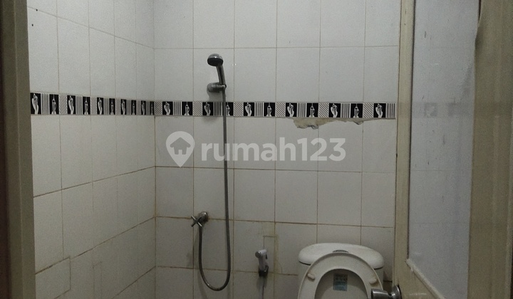 Rumah 2 lantai diarea perumahan Pondok Kelapa Jakarta Timur 5