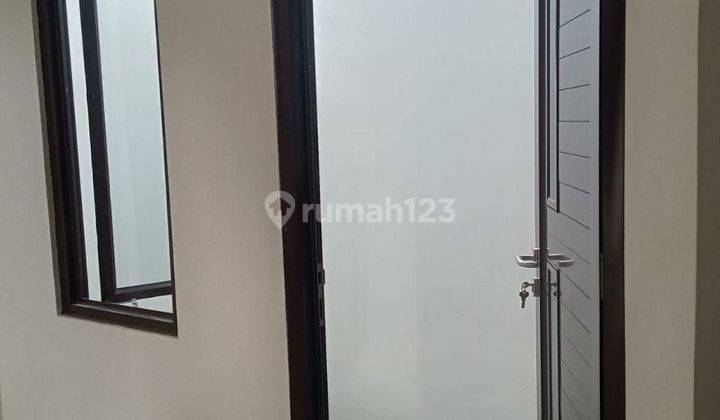 Rumah 2 lantai murah di area jl joe lenteng agung jaksel 8
