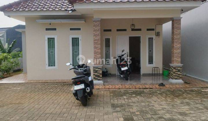 dijual rumah cantik, nyaman tanah luas di pinggir jalan bambu apus pamulang tangerang selatan dekat ke Jakarta Selatan 1