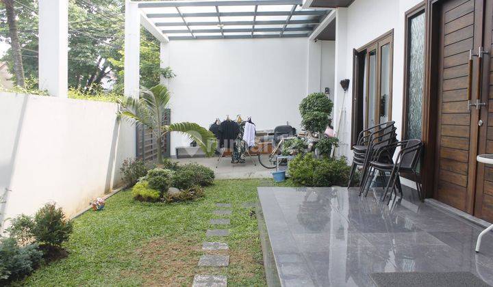 Rumah Mewah Lux Hommey Lokasi di Sayap Turangga 2