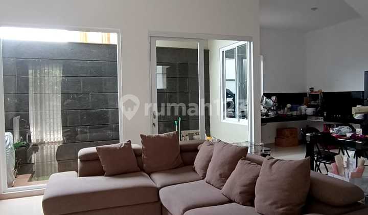 Rumah Nyaman Minimalis di Daerah Setra Setraan 2