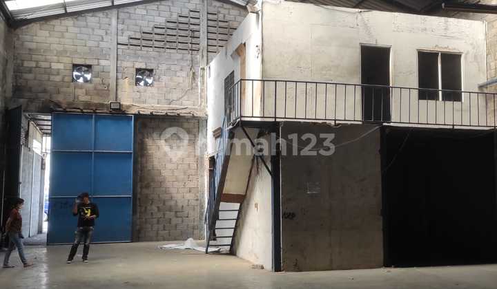 MURAH STRATEGIS Gudang 500m Sayap di Taman Kopo Indah Bagus Cocok untuk Usaha Anda 1