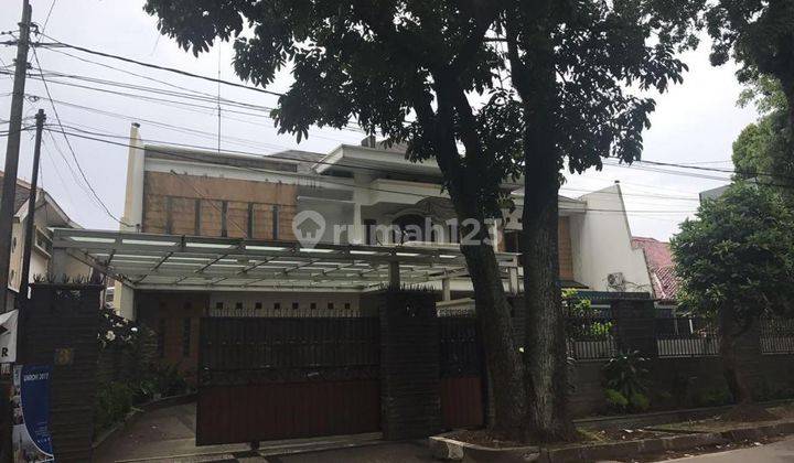 Rumah Dijual Mewah Lux di Sayap Cipaganti 2