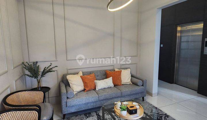 Rumah Dijual Lux Minimalis Mewah Disayap Pasteur 1