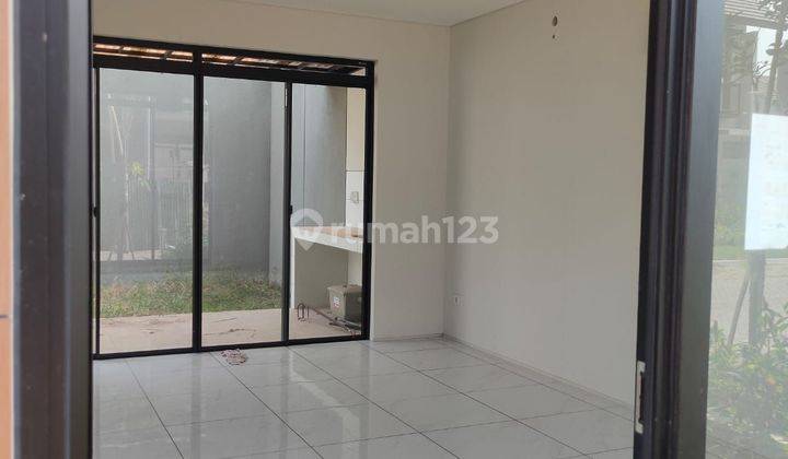 MURAH BANGET HARGA DI BAWAH PASARAN Rumah Bagus 2lantai SHM d Cluster Favorit Kota Baru Parahyangan 2