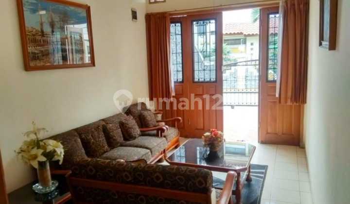 Rumah Lux Semi Furnished di Tengah Kota Bandung Pasir Luyu Rumah Lux Semi Furnished di Tengah Kota Bandung Pasir Luyu