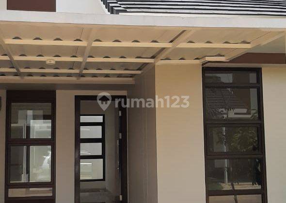 Rumah Minimalis Cantik di Podomoro Park Buah Batu 2