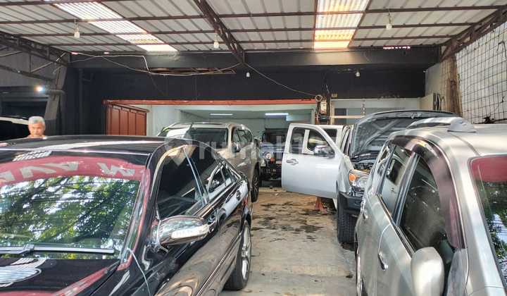 Ruko Hitung Tanah Lokasi Strategis di Moch Ramdan Ruko Hitung Tanah Lokasi Strategis di Moch Ramdan