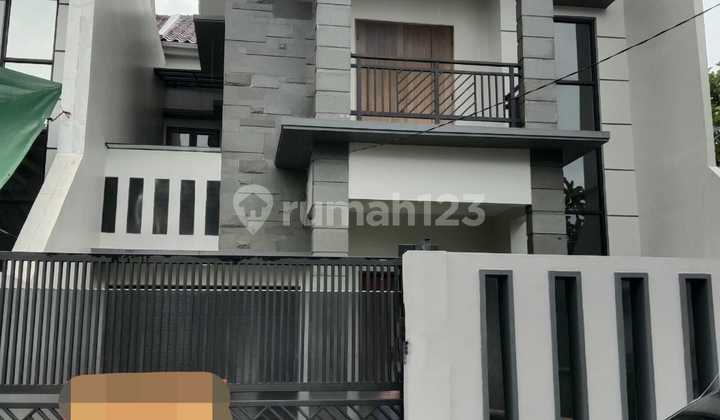 New 2-Story House Ready to Occupy in Pejaten Barat, Suitable for Residence or Office, Very Comfortable and Safe Environment, 24-Hour Security, Flood-Free, Near Pejaten Village/The Park 2