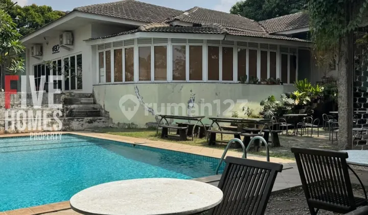 Cafe & Kantor Hitung Tanahbangunan 1 Lantai Kemang Jakarta Selatan
