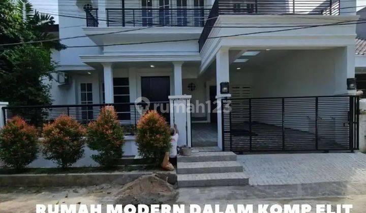 DI JUAL 
RUMAH MODERN DALAM KOMP ELIT 
DI LEBAK BULUS
Jakarta Selatan 1