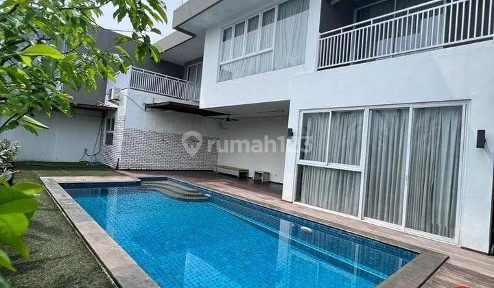 TURUN HARGA..!! RUMAH TERAWAT, SIAP HUNI, BANGUNAN 3 LANTAI PLUS KOLAM RENANG, DI LEBAK BULUS JAKARTA SELATAN 1