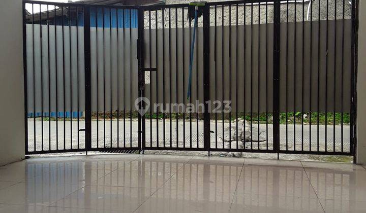 Rumah siap huni 2 lantai di jagakarsa  jakarta selatan