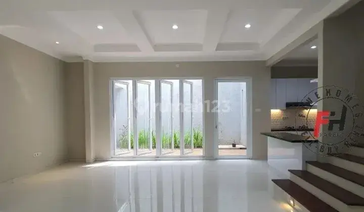 TURUN HARGA
RUMAH BARU DALAM KOMPLEK, SIAP HUNI, AREA STRATEGIS DI BINTARO JAYA 4