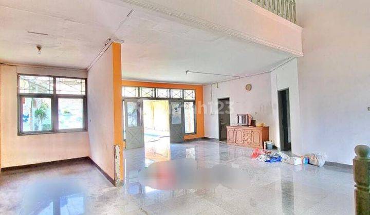 RUMAH MEWAH DI SEWAKAN, Di RADIO DALAM.. DGN KOLAM RENANG, COCOK UNTUK KANTOR, LOKASI SANGAT STRATEGIS, DEKAT PONDOK INDAH MALL 2