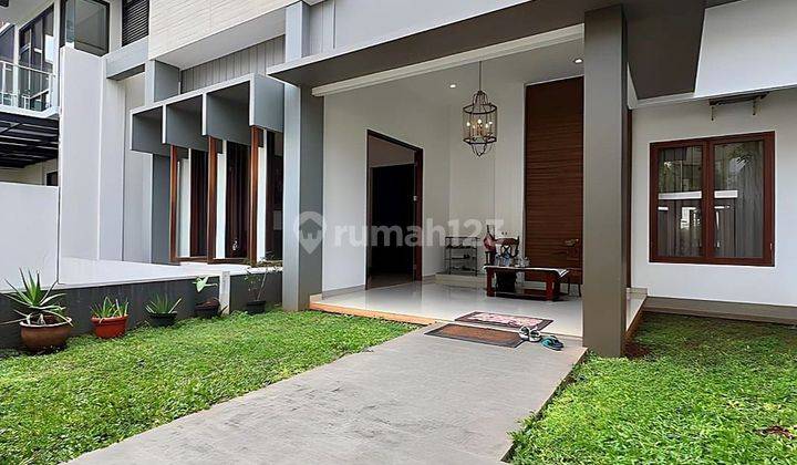 RUMAH MURAH, MEWAH , PRIVAT POOL, LOKASI STRATEGIS DI LEBAK BULUS 1