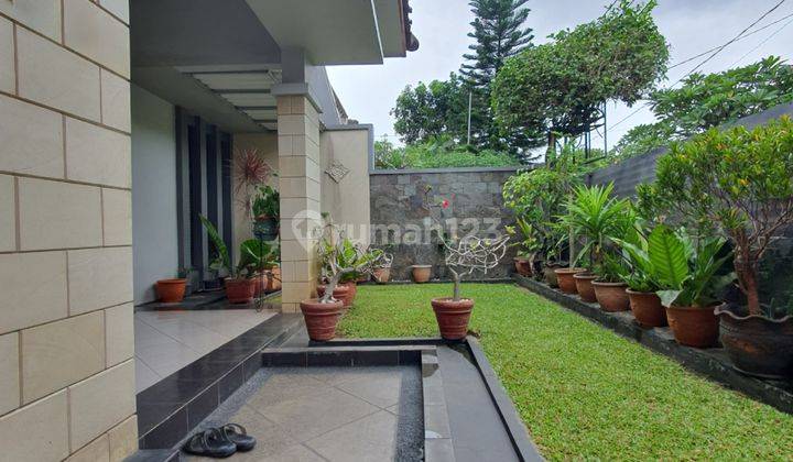 Jarang ada...Hot sale, rumah bagus , tanah luas di bintaro sektor 1, jakarta selatab 2