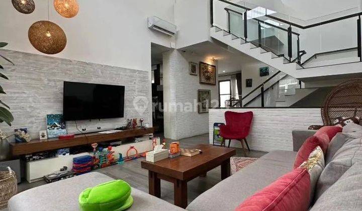 RUMAH MODERN DALAM TOWNHOUSE DI PONDOK PINANG 1