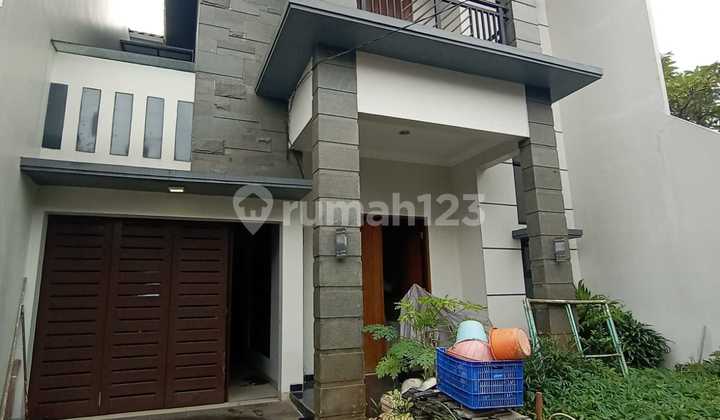 Rumah Baru 2 Lantai Siap Huni di Pejaten Barat, Rumah Tinggal atau bisa untuk Kantor Lingkungan Sangat Nyaman dan Aman Keamanan 24 Jam Bebas Banjir Dekat Pejaten Village/The Park