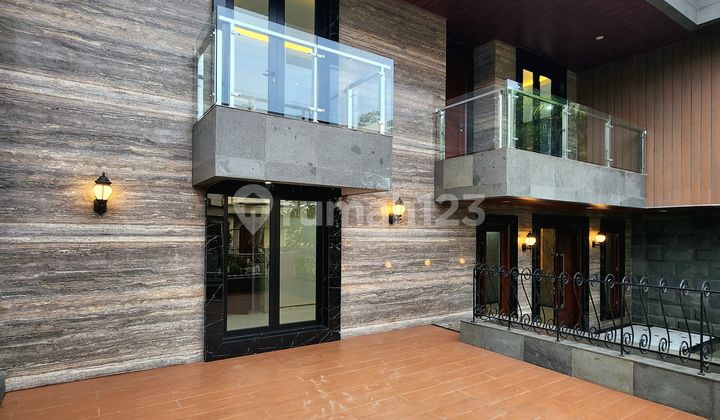 New 2.5-Story Modern Classic House Ready to Occupied in Pondok Indah, Serene and Lush Environment with Wide Roads, 24-Hour Security New 2.5-Story Modern Classic House Ready to Occupied in Pondok Indah, Serene and Lush Environment with Wide Roads, 24-Hour Security