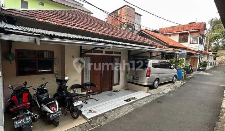 Affordable House in Bintaro Veteran Complex Area, South Jakarta