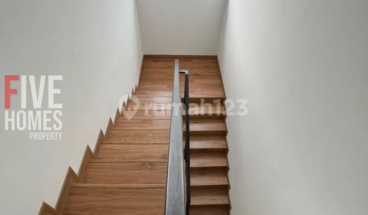 Rumah Cantik Full Renovasi Rempoa Tangerang Selatan Akses Dekat Dengan Bintaro Dan Pondok Indah 2