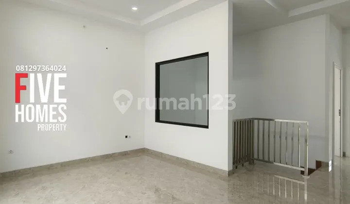 Brand New House Design Modern Minimalist Layout Spacious In Complex Strategic Location In BSD City 2