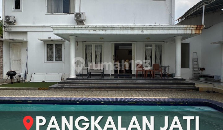 Dijual Pangkalan Jatirumah Bergaya Klasik Mewah Siap Huni Full Furnished Dekat Lebak Bulus Dijual Pangkalan Jatirumah Bergaya Klasik Mewah Siap Huni Full Furnished Dekat Lebak Bulus