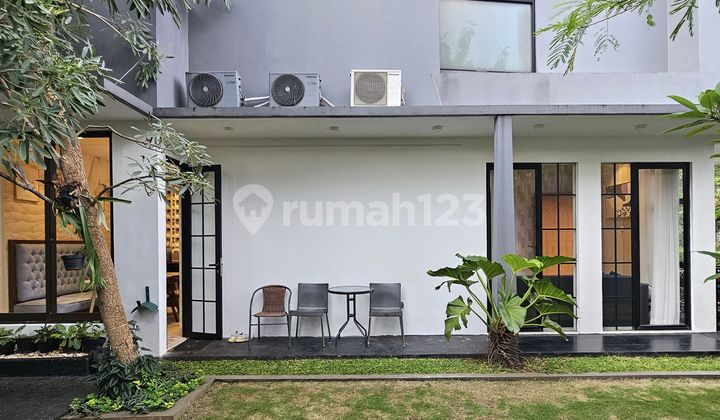  Turun Harga.. Rumah Secondary Siap Huni Dengan Modern Design Dalam Townhouse Grand Trevista Rempoa - Bintaro Area Posisi Hoek 2