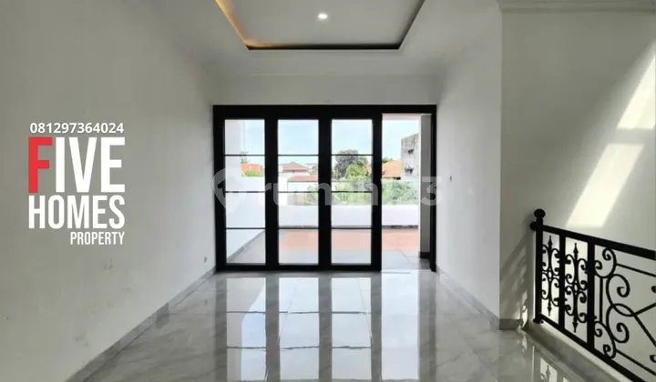 New Affordable House with Swimming Pool Facilities in Veteran, South Jakarta 2