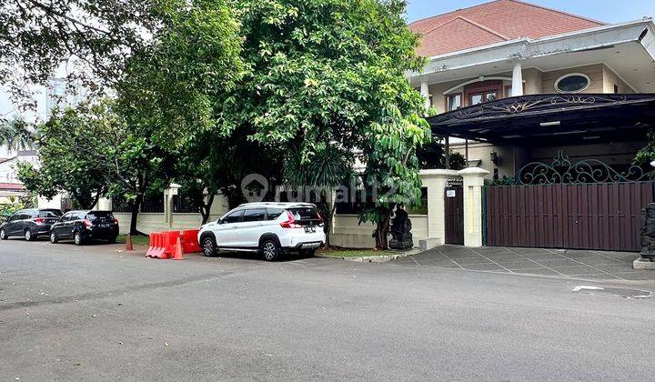 Rumah Mewah Di Simprug Golf, Jakarta Selatan 1