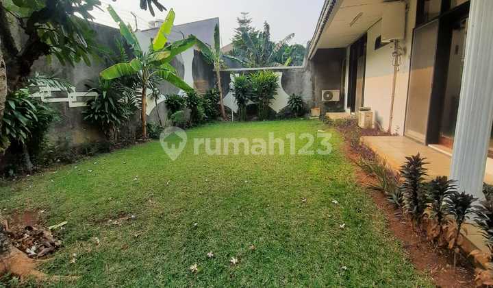 Rumah Luas Dalam Komplek Cocok Utk Kantor Lokasi Elit Di Kemamg 2